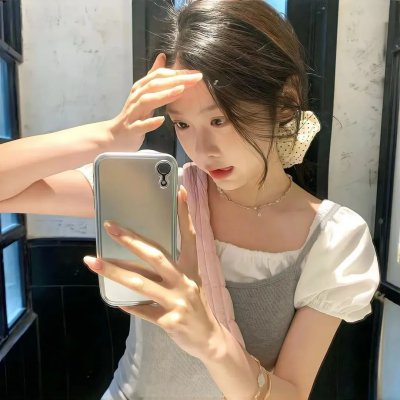 低一点的天空封面